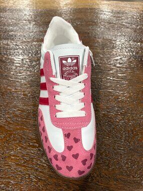 Adidas Samba Pink Red Hearts Tennis Shoe  sz 7  Amputee Single Right Foot  NEW